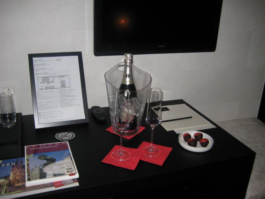 Boutique Hotel Loeven Leuven Rom bilde