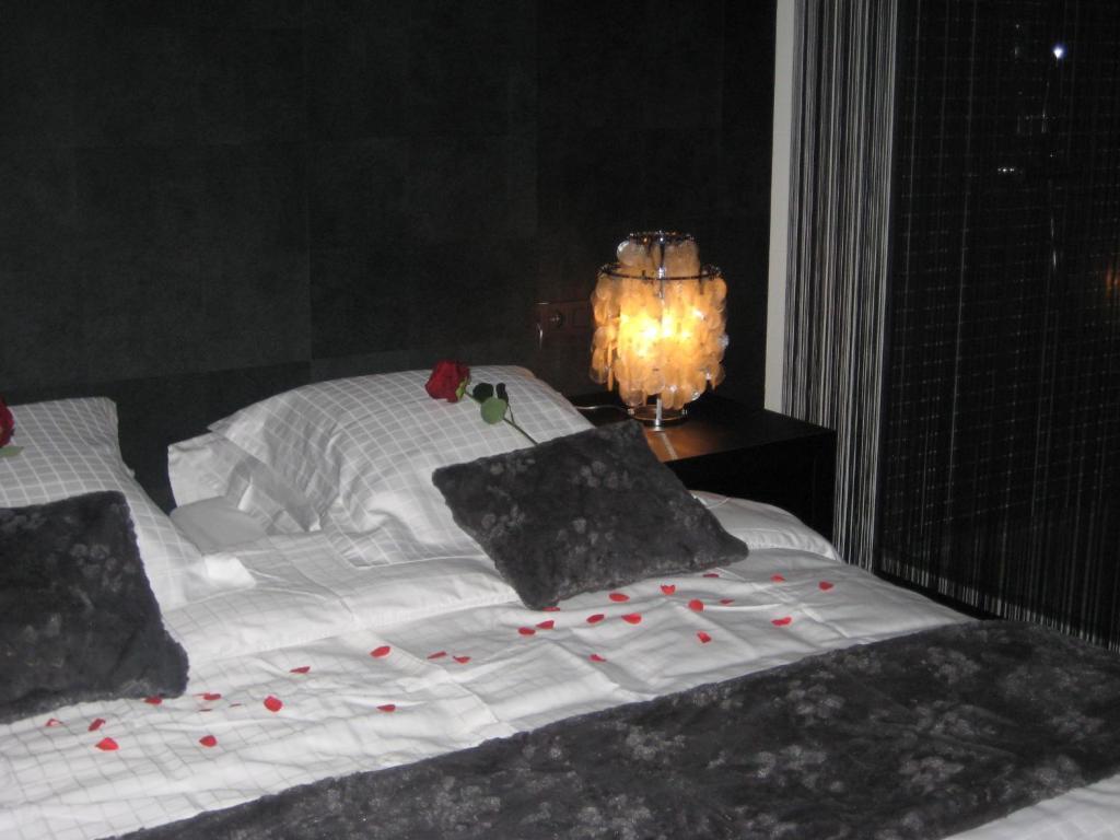 Boutique Hotel Loeven Leuven Rom bilde